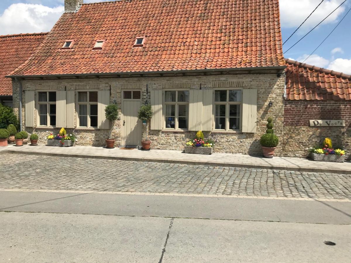 Отель Gastenverblijf De Voute Alveringem Экстерьер фото